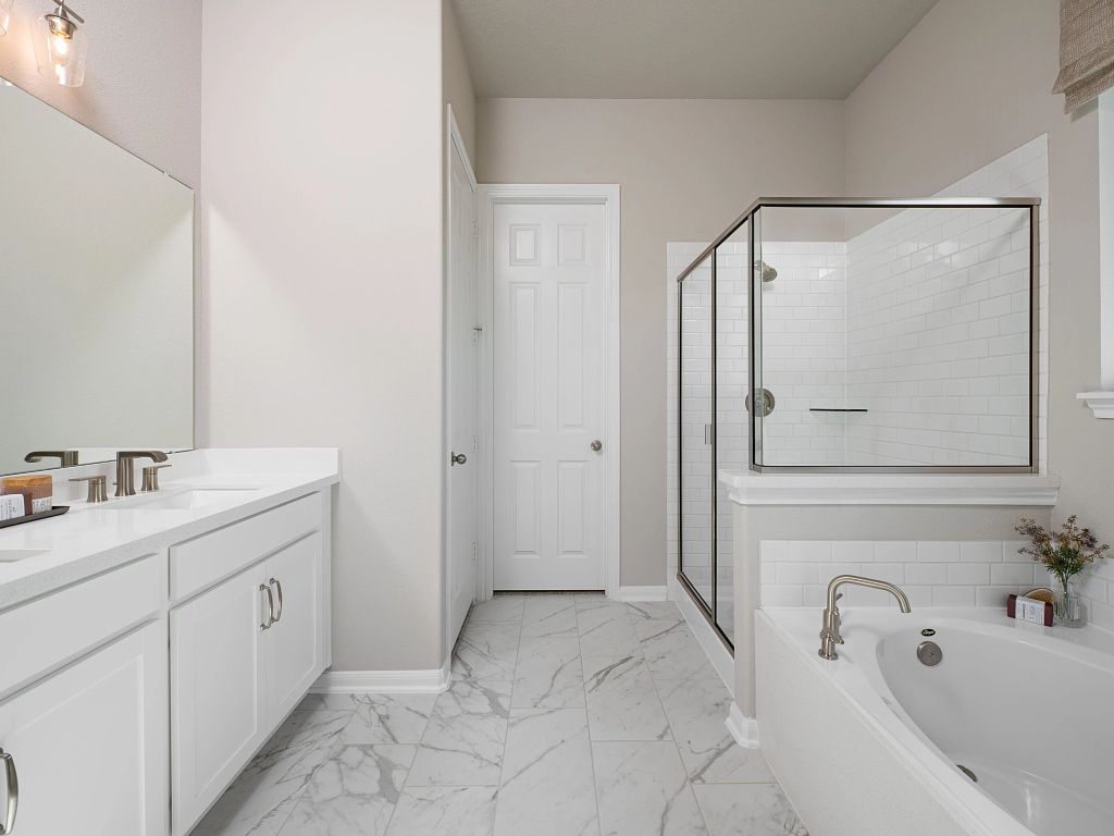 Brookewater - Avery Interior Image 6
