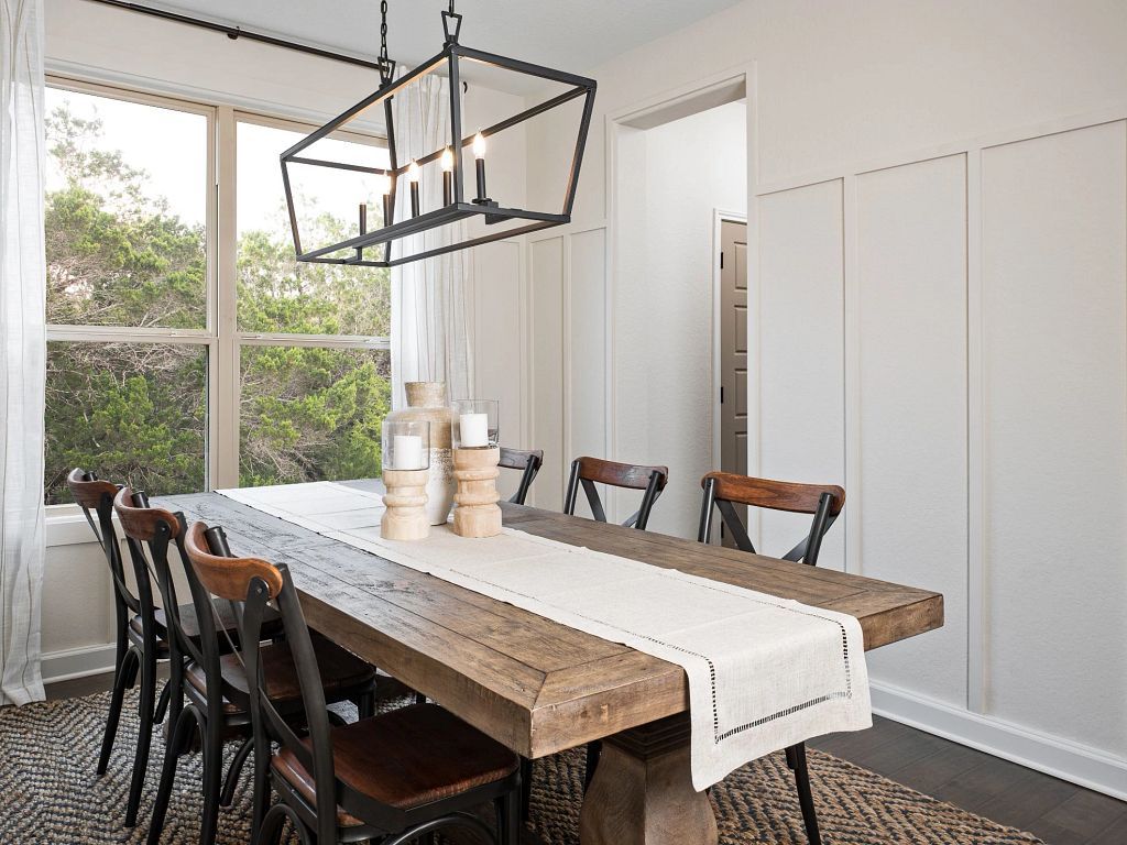 Austin Point - Odessa Interior Image 4