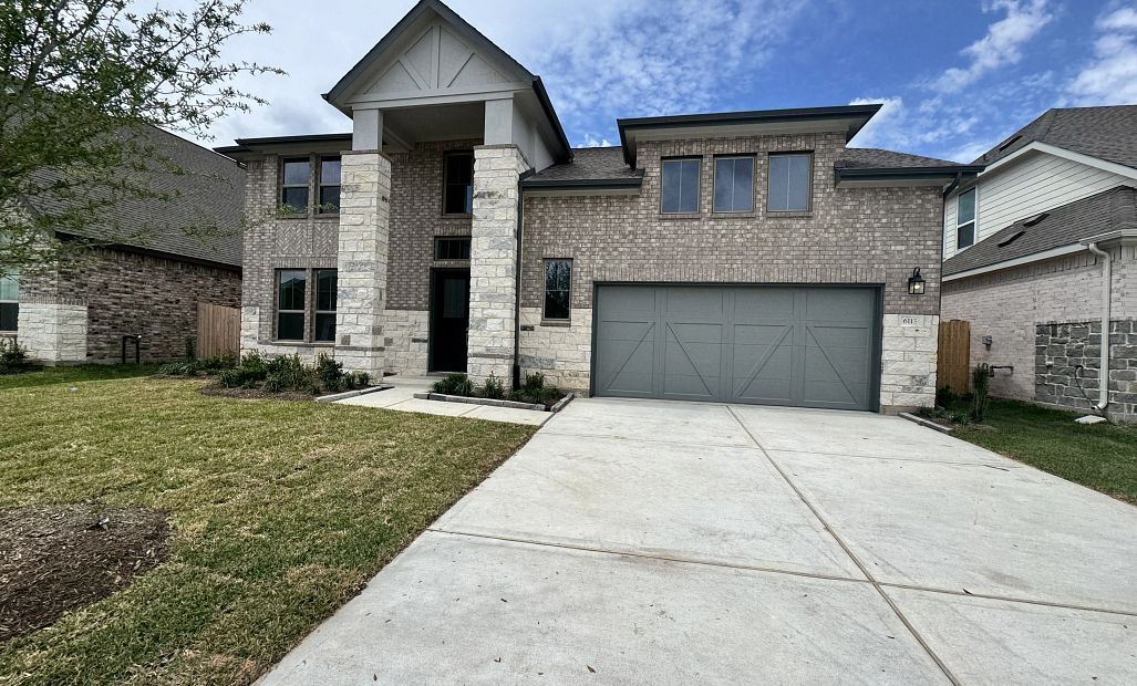 6115 Lake Chippewa Court (Ashlyn)