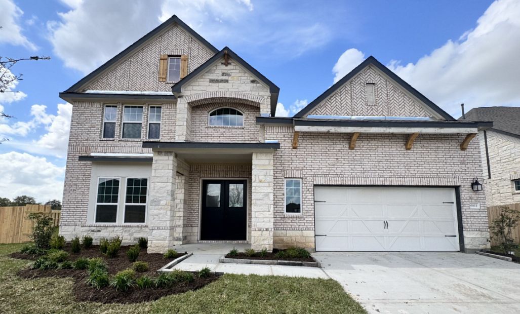 6103 Waterman Lake Lane (Ashlyn)