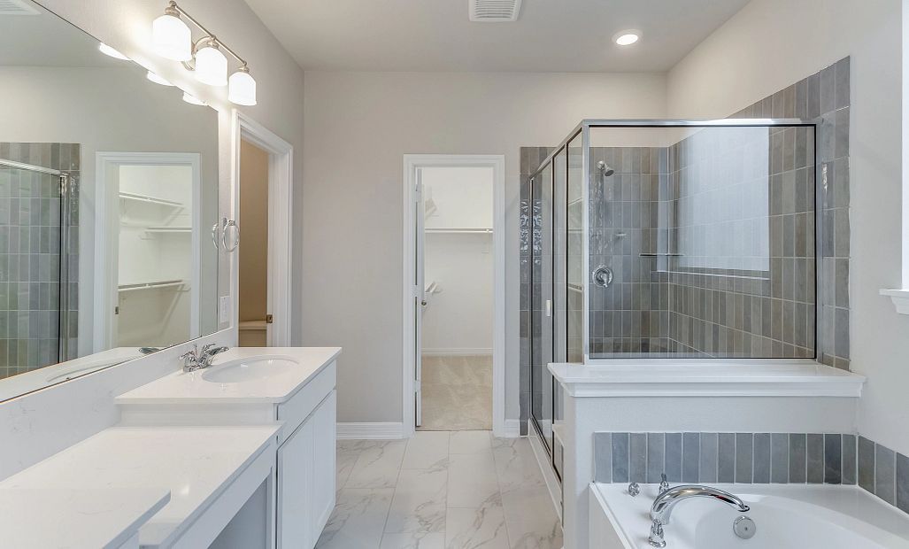 Sample product photo. Actual exterior and interior selections may vary by homesite. Photo may be