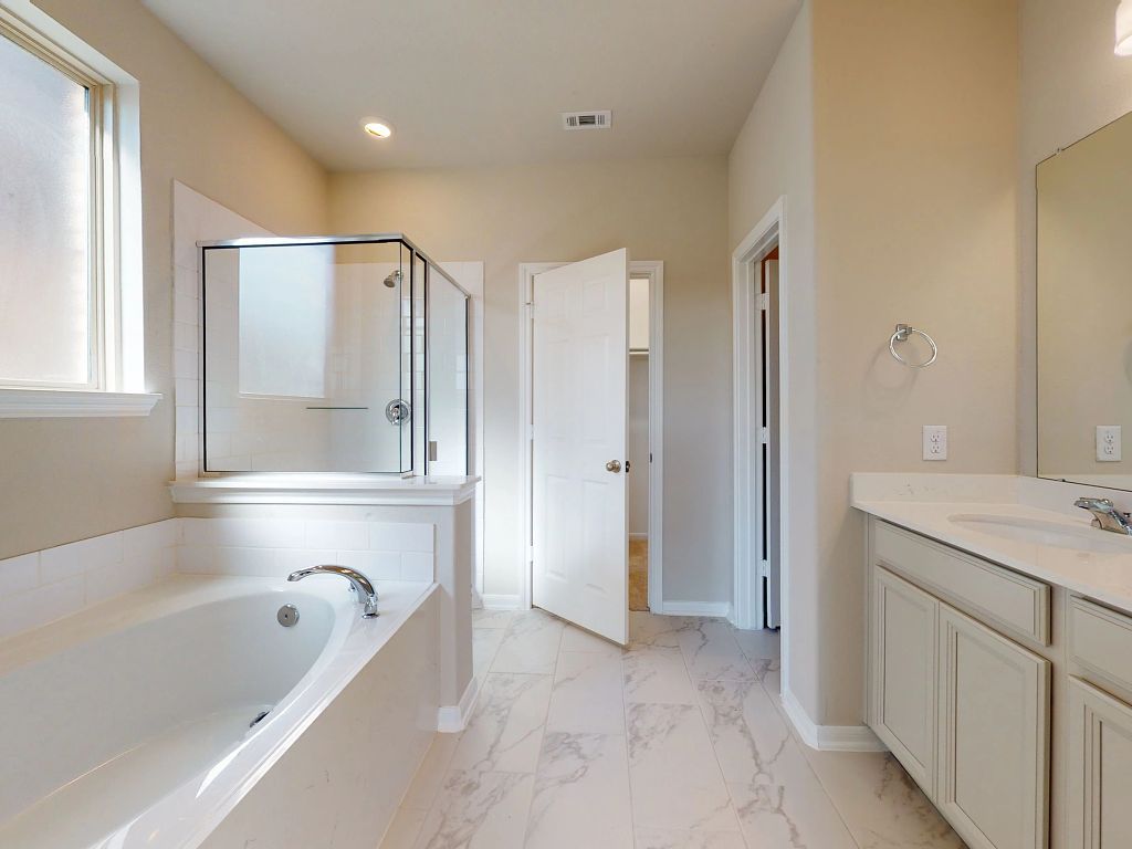 Azalea - Presley Interior Image 6