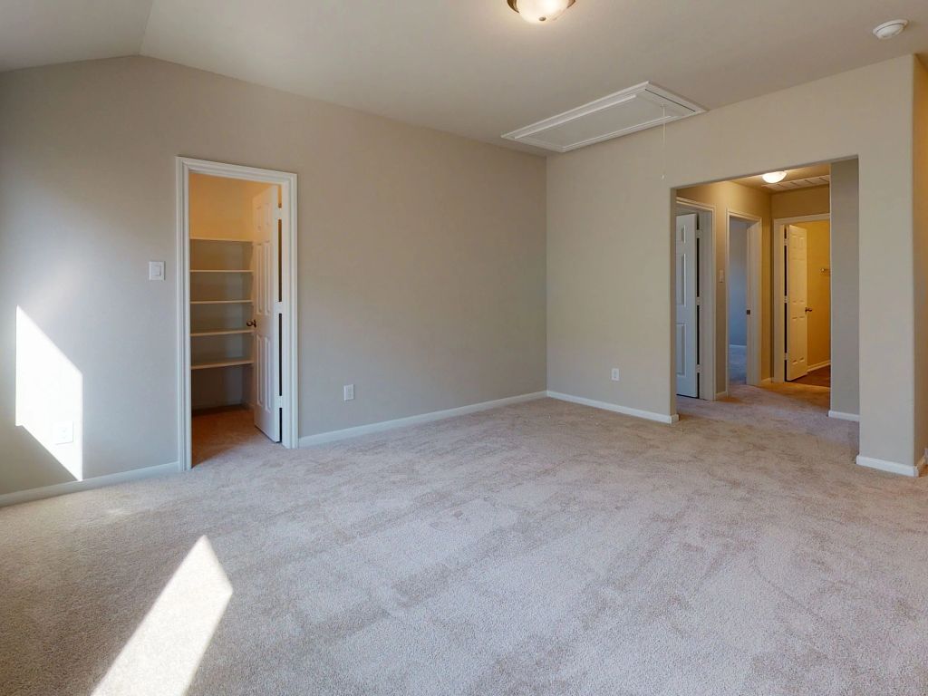 Azalea - Presley Interior Image 7