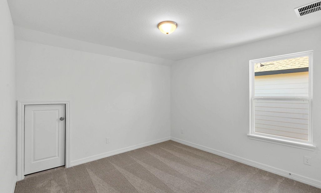 Sample product photo. Actual exterior and interior selections may vary by homesite. Photo may be