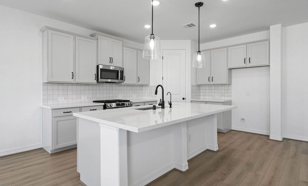 Sample product photo. Actual exterior and interior selections may vary by homesite. Photo may be