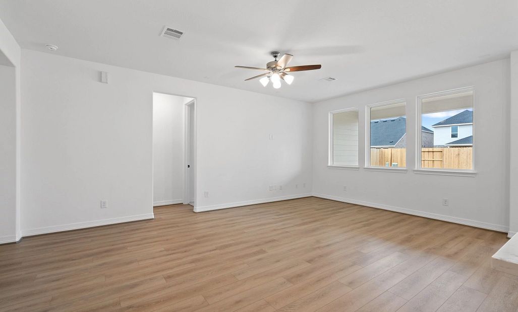 Sample product photo. Actual exterior and interior selections may vary by homesite. Photo may be