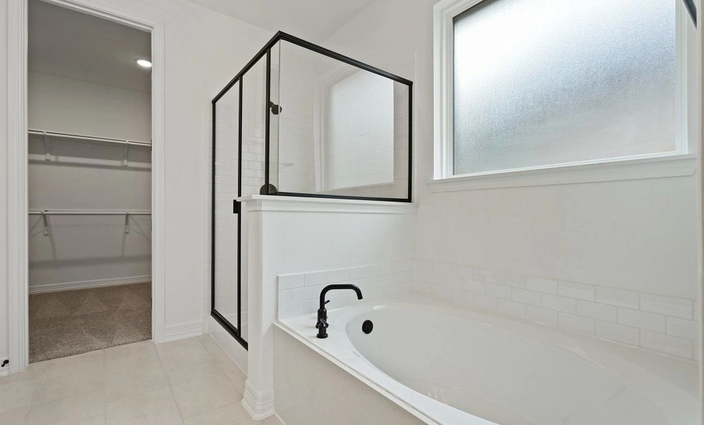 Sample product photo. Actual exterior and interior selections may vary by homesite. Photo may be