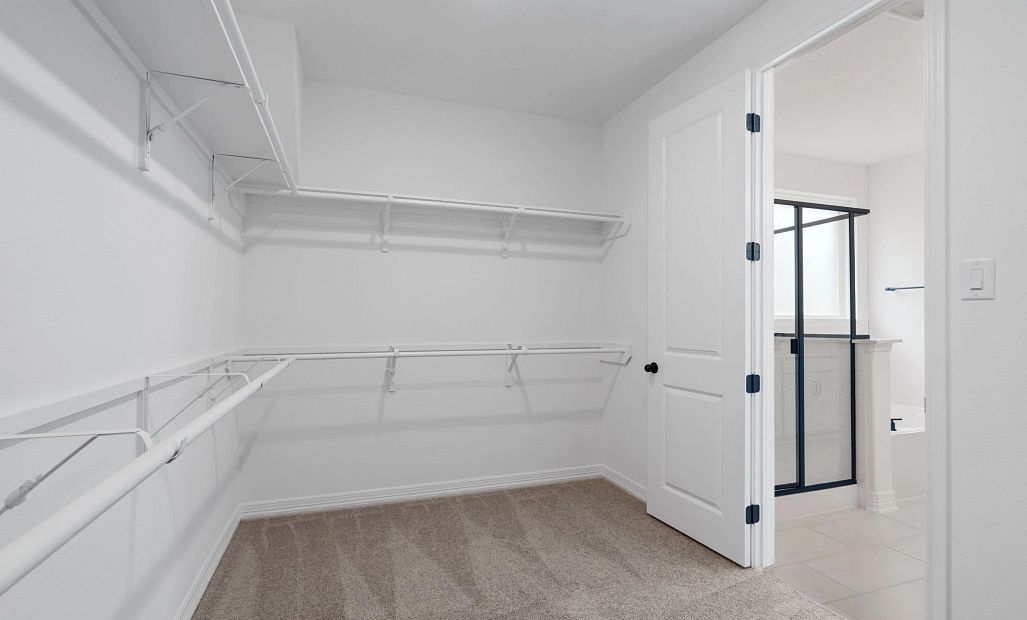 Sample product photo. Actual exterior and interior selections may vary by homesite. Photo may be