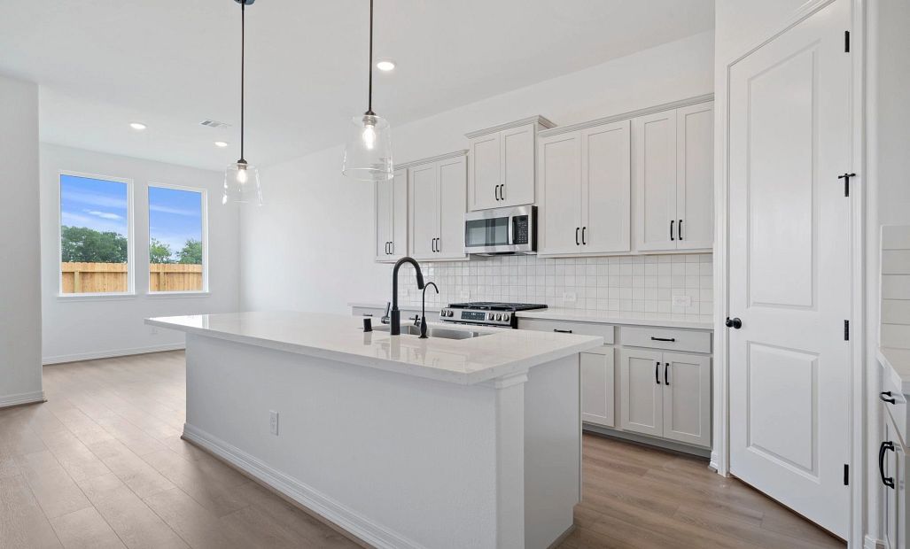 Sample product photo. Actual exterior and interior selections may vary by homesite. Photo may be
