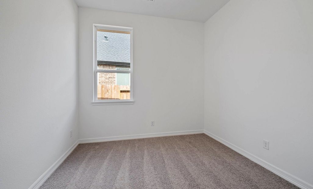 Sample product photo. Actual exterior and interior selections may vary by homesite. Photo may be