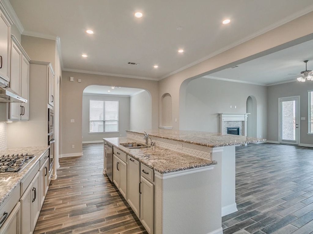 Westland Ranch - Hanover Interior Image 3