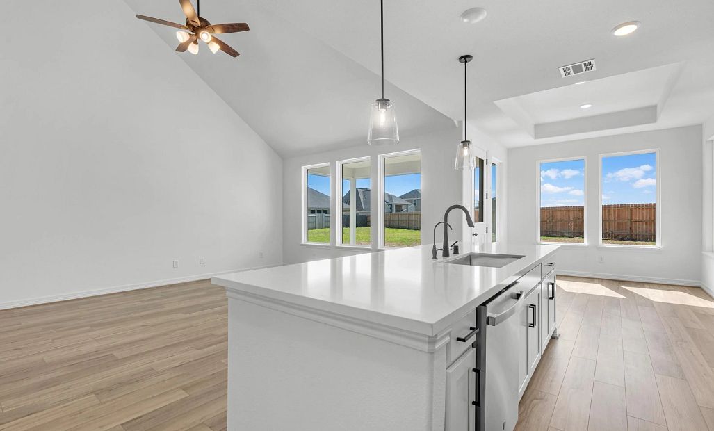Sample product photo. Actual exterior and interior selections may vary by homesite. Photo may be