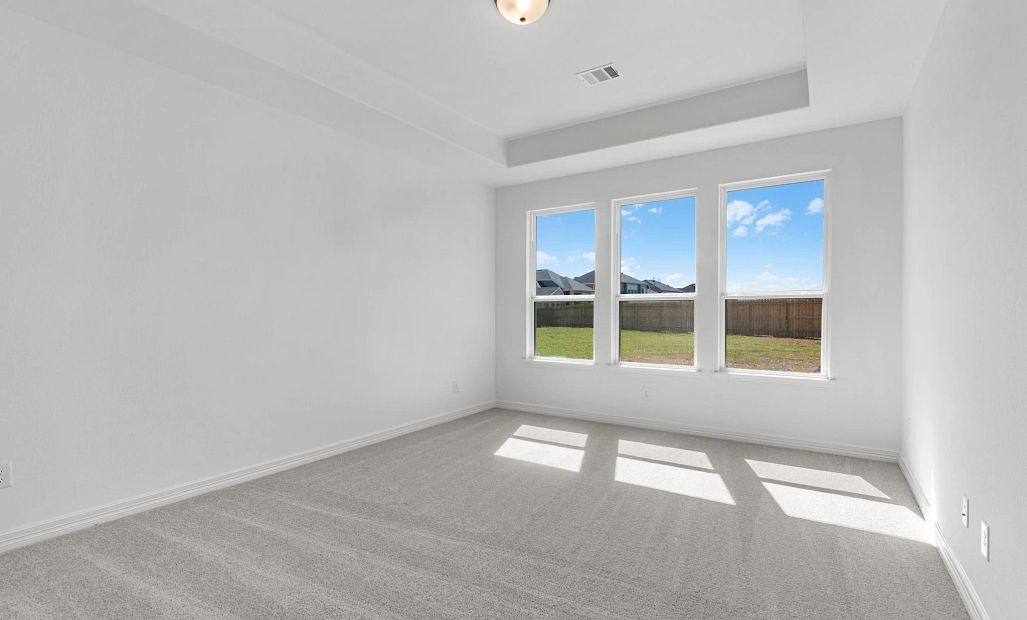 Sample product photo. Actual exterior and interior selections may vary by homesite. Photo may be