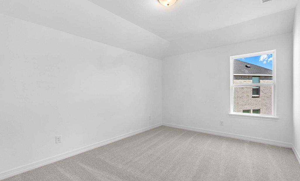 Sample product photo. Actual exterior and interior selections may vary by homesite. Photo may be