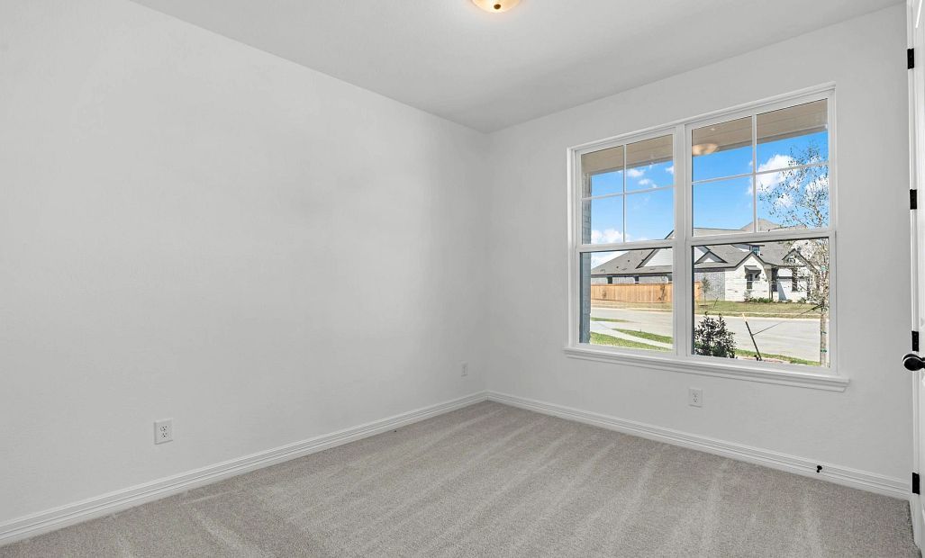 Sample product photo. Actual exterior and interior selections may vary by homesite. Photo may be