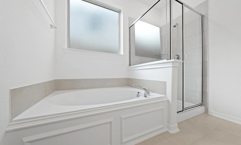 Sample product photo. Actual exterior and interior selections may vary by homesite. Photo may be