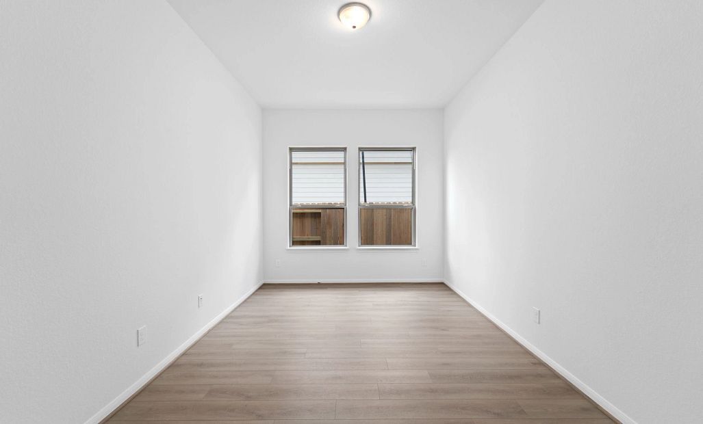 Sample product photo. Actual exterior and interior selections may vary by homesite. Photo may be