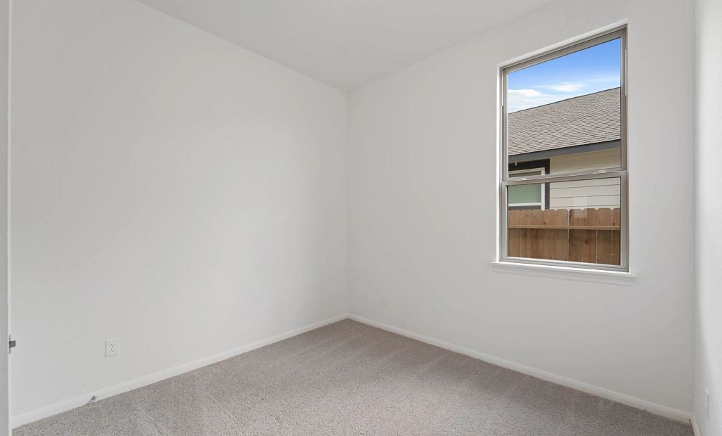 Sample product photo. Actual exterior and interior selections may vary by homesite. Photo may be
