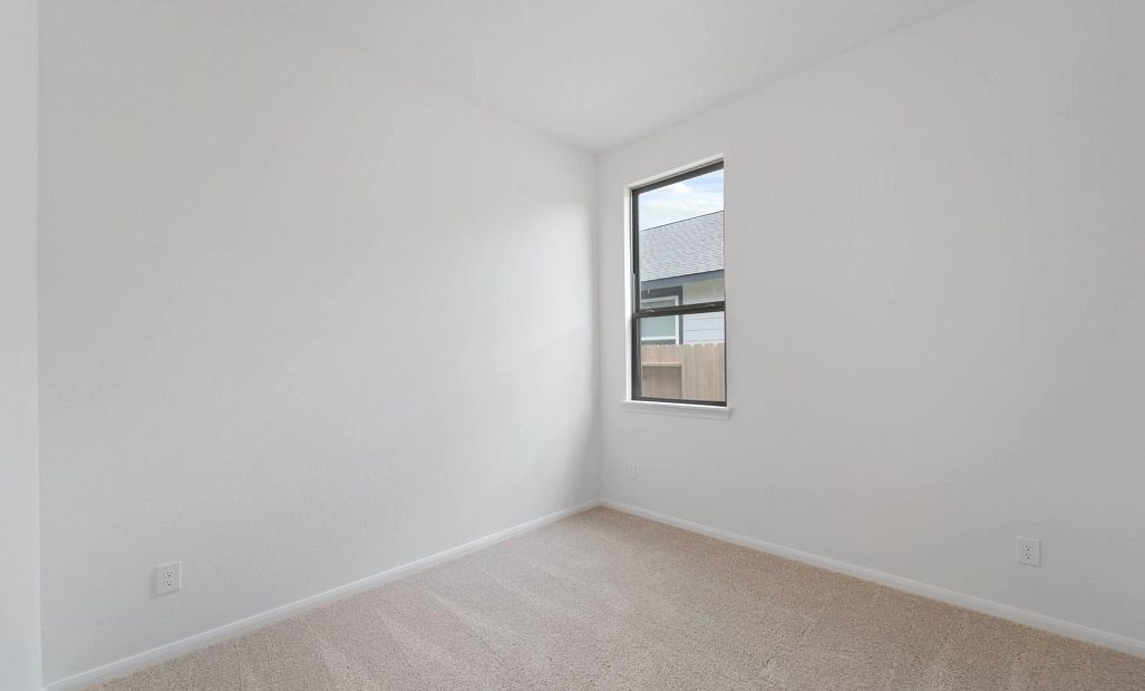Sample product photo. Actual exterior and interior selections may vary by homesite. Photo may be