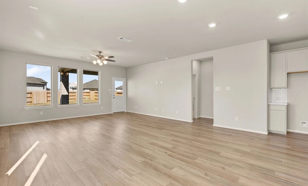 Sample product photo. Actual exterior and interior selections may vary by homesite. Photo may be