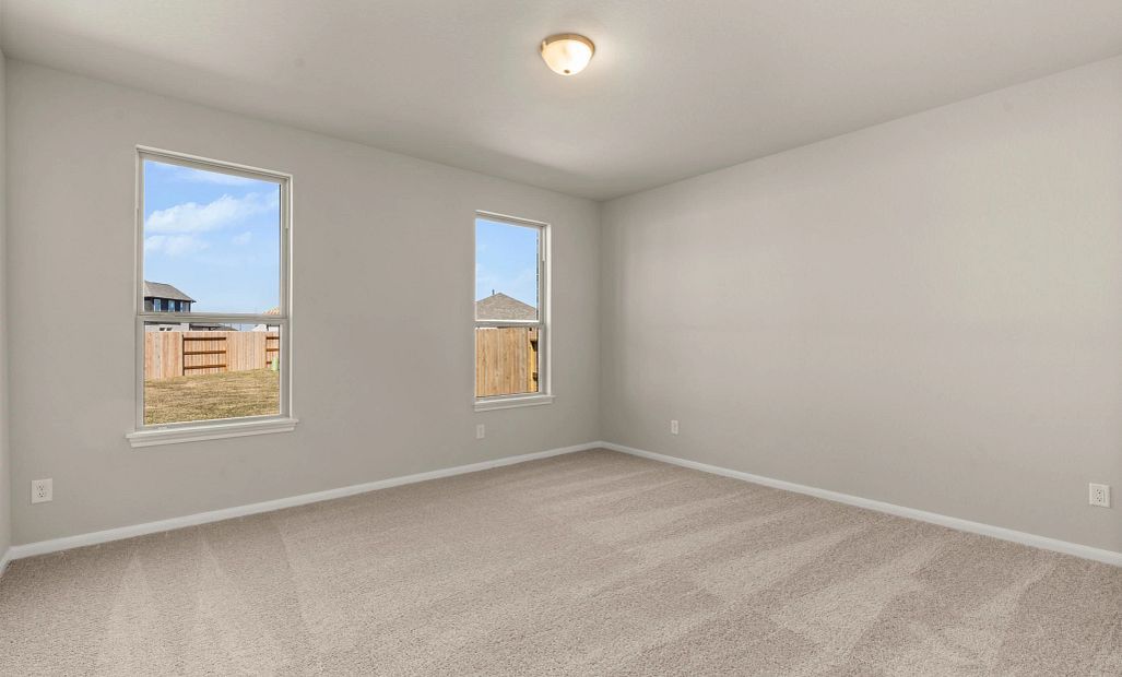 Sample product photo. Actual exterior and interior selections may vary by homesite. Photo may be