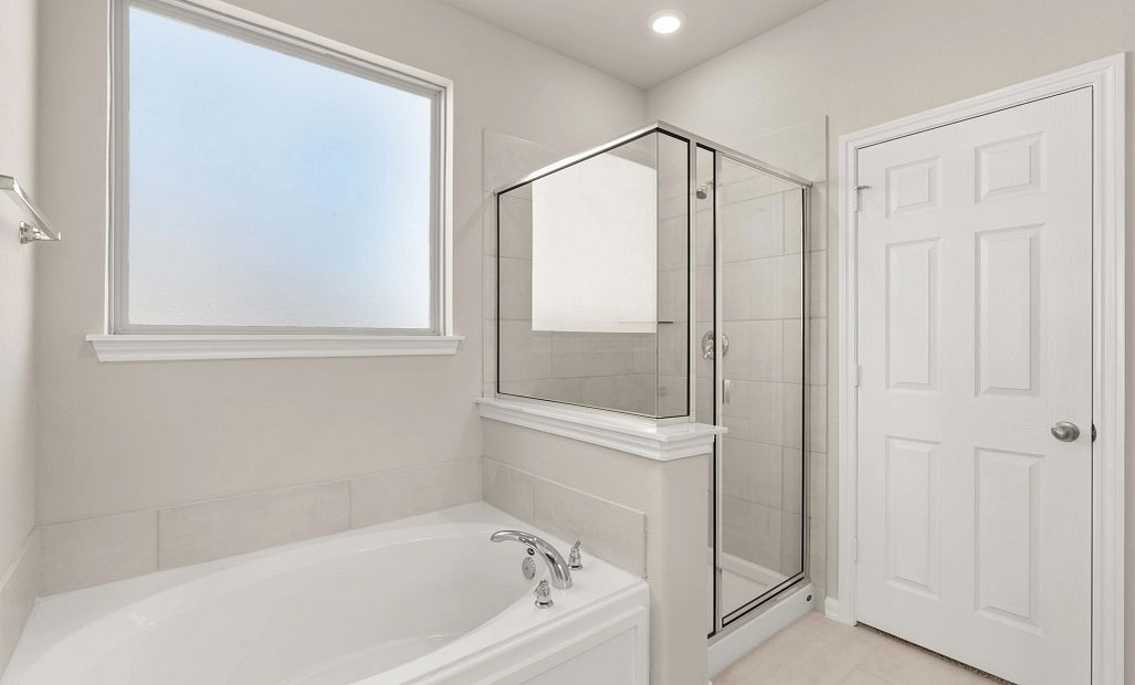 Sample product photo. Actual exterior and interior selections may vary by homesite. Photo may be