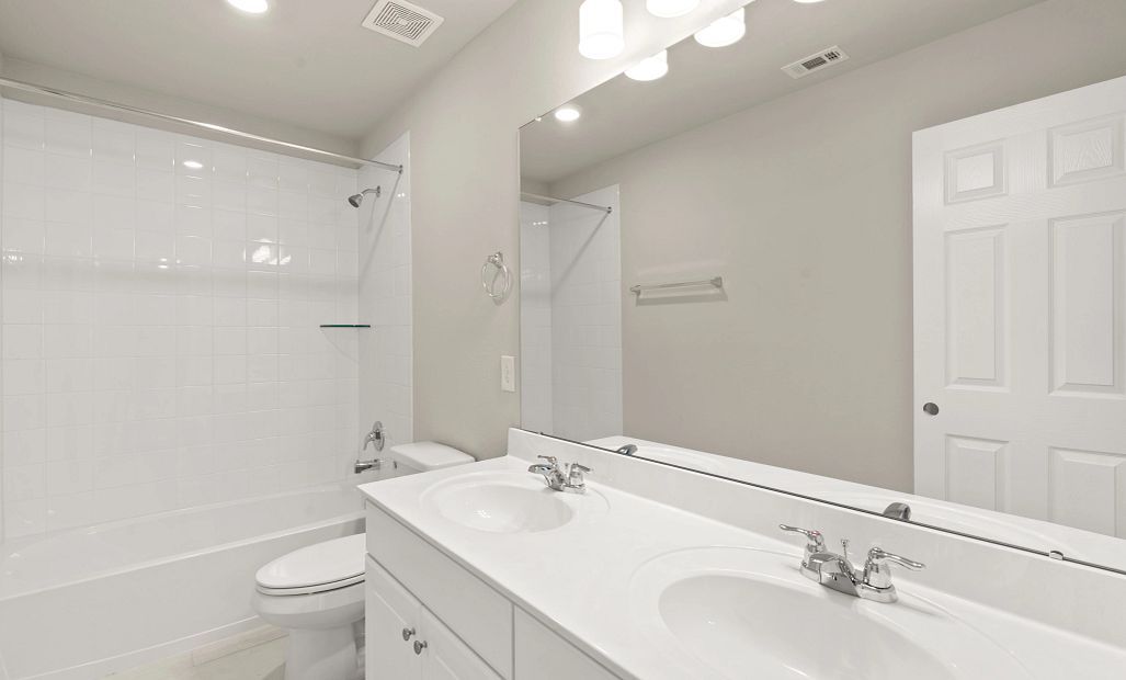 Sample product photo. Actual exterior and interior selections may vary by homesite. Photo may be
