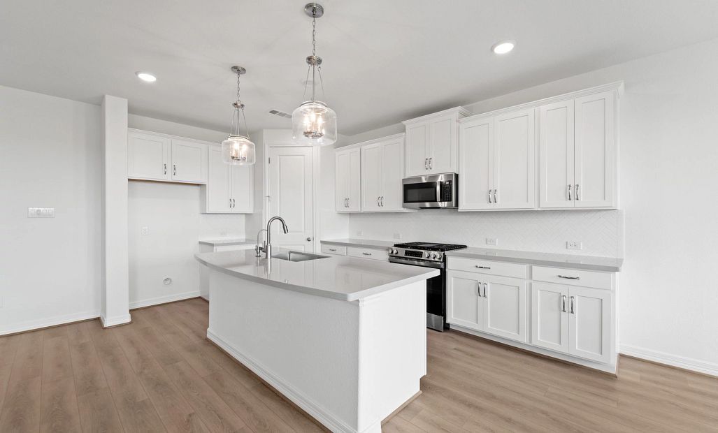 Sample product photo. Actual exterior and interior selections may vary by homesite. Photo may be