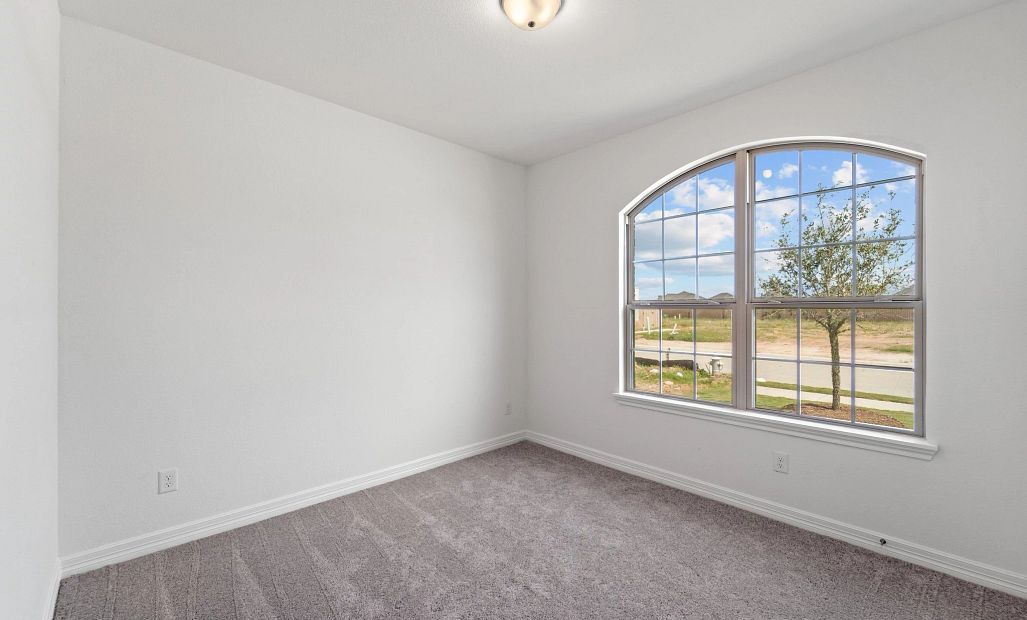 Sample product photo. Actual exterior and interior selections may vary by homesite. Photo may be