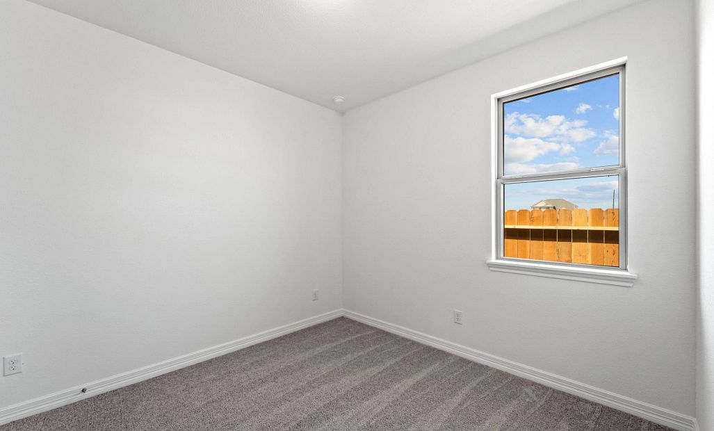 Sample product photo. Actual exterior and interior selections may vary by homesite. Photo may be