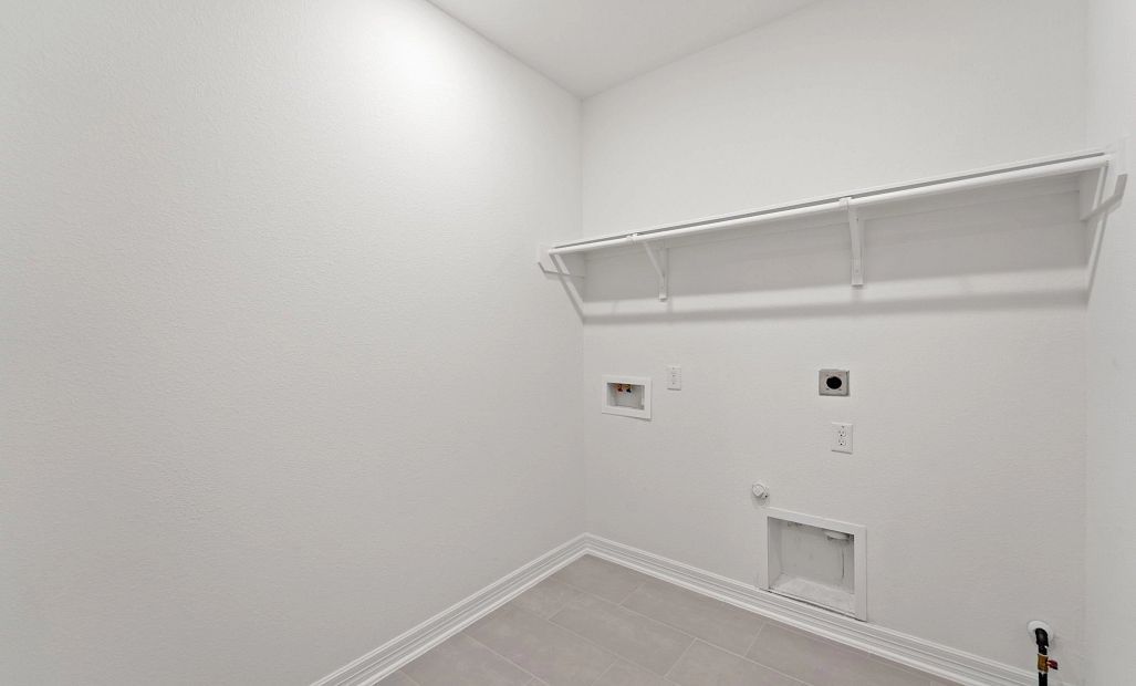 Sample product photo. Actual exterior and interior selections may vary by homesite. Photo may be