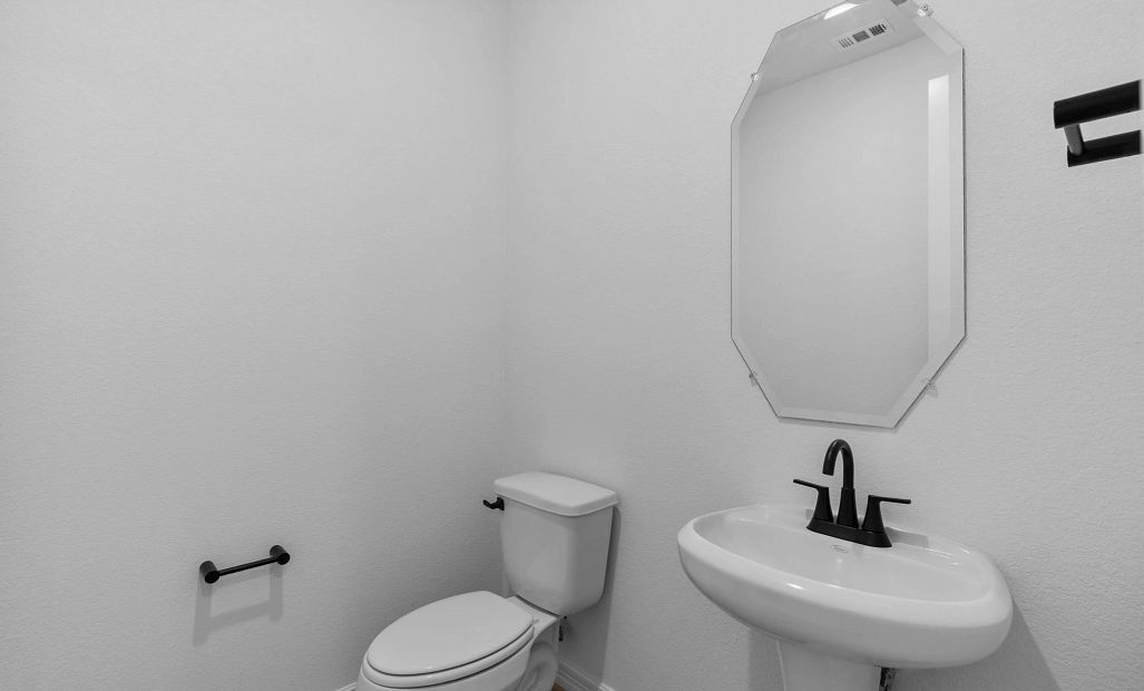 Sample product photo. Actual exterior and interior selections may vary by homesite. Photo may be