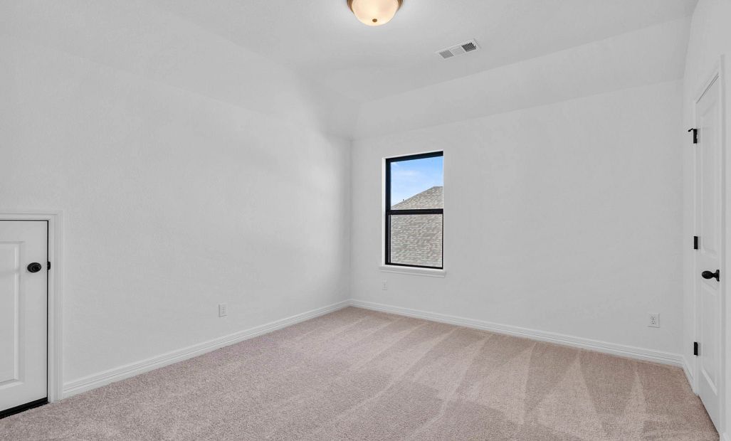 Sample product photo. Actual exterior and interior selections may vary by homesite. Photo may be