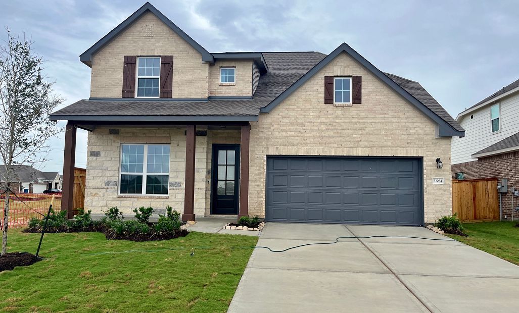 Katy - Oakwood Estates: Waller, Texas - Ashton Woods