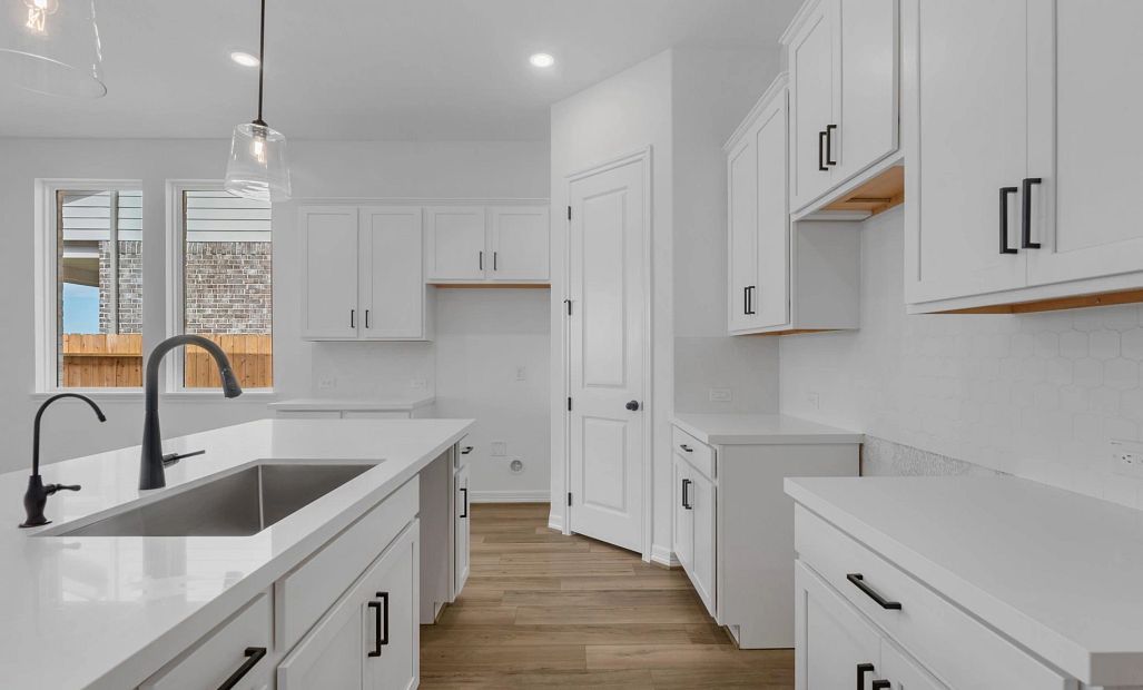 Sample product photo. Actual exterior and interior selections may vary by homesite. Photo may be