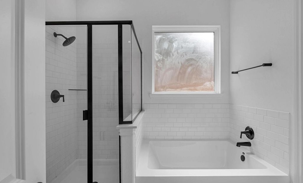Sample product photo. Actual exterior and interior selections may vary by homesite. Photo may be