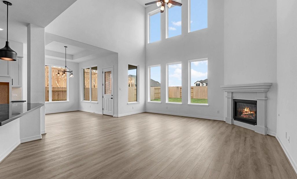 Sample product photo. Actual exterior and interior selections may vary by homesite. Photo may be