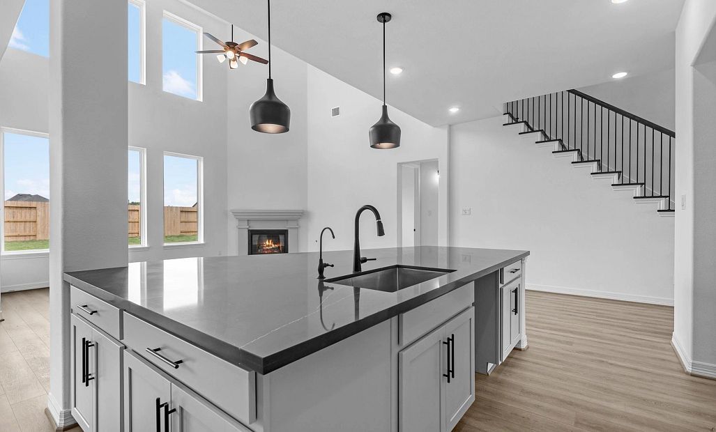 Sample product photo. Actual exterior and interior selections may vary by homesite. Photo may be