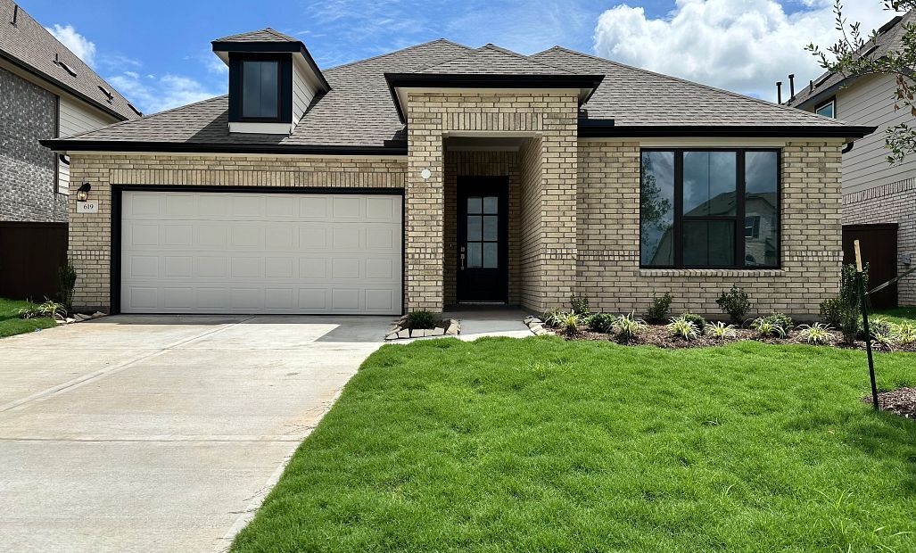 619 Beuatyberry Way (Dawson)