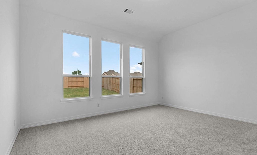Sample product photo. Actual exterior and interior selections may vary by homesite. Photo may be