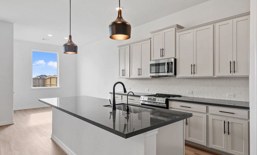 Sample product photo. Actual exterior and interior selections may vary by homesite. Photo may be
