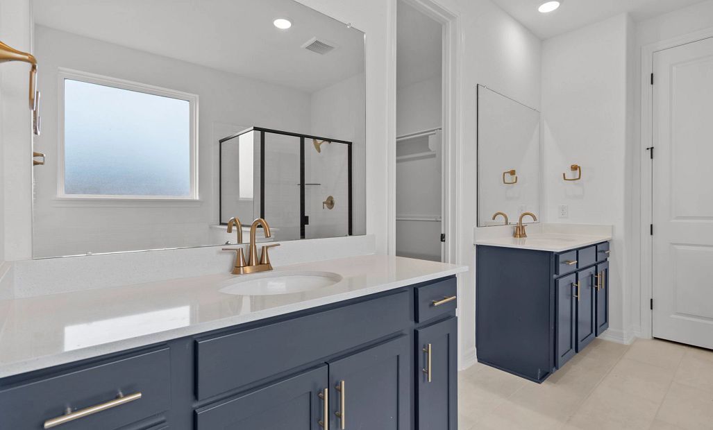 Primary bathroom. Sample product photo. Actual exterior and interior selections may vary by
