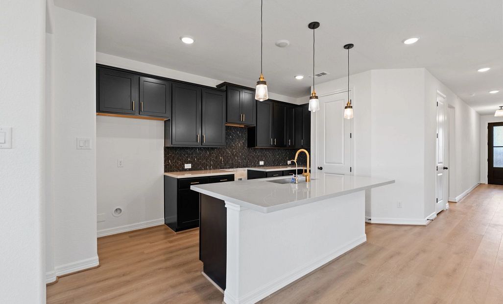 Sample product photo. Actual exterior and interior selections may vary by homesite. Photo may be