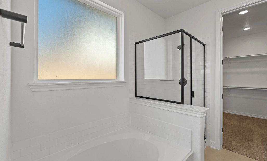 Sample product photo. Actual exterior and interior selections may vary by homesite. Photo may be