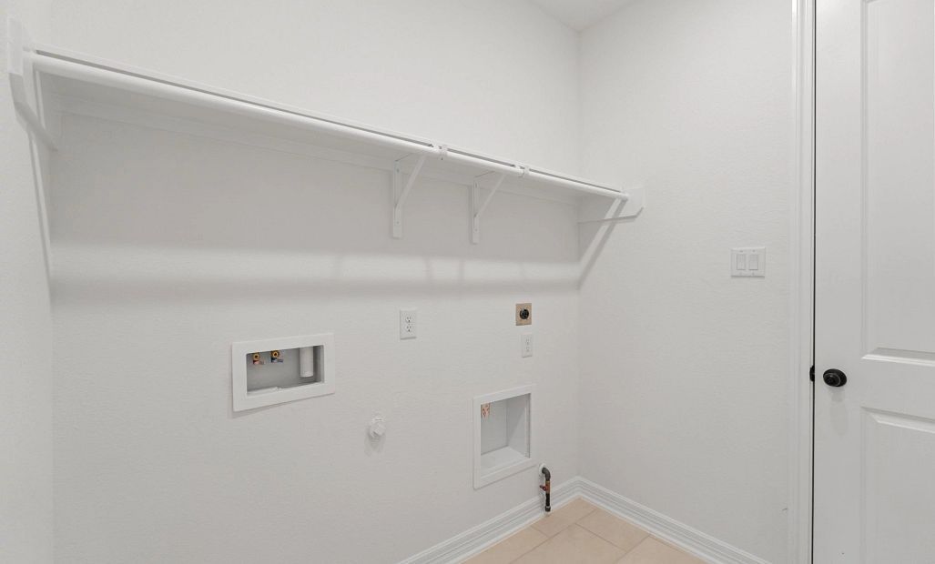 Sample product photo. Actual exterior and interior selections may vary by homesite. Photo may be