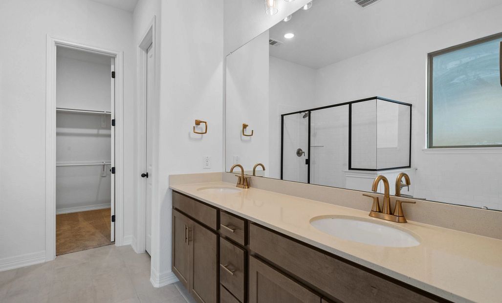 Primary bathroom. Sample product photo. Actual exterior and interior selections may vary by