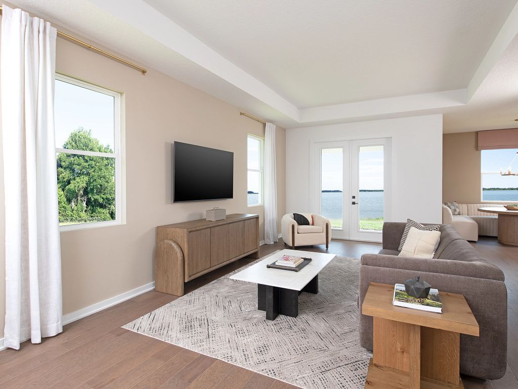 Lake Cawood Cove - Plant Interior Image 3