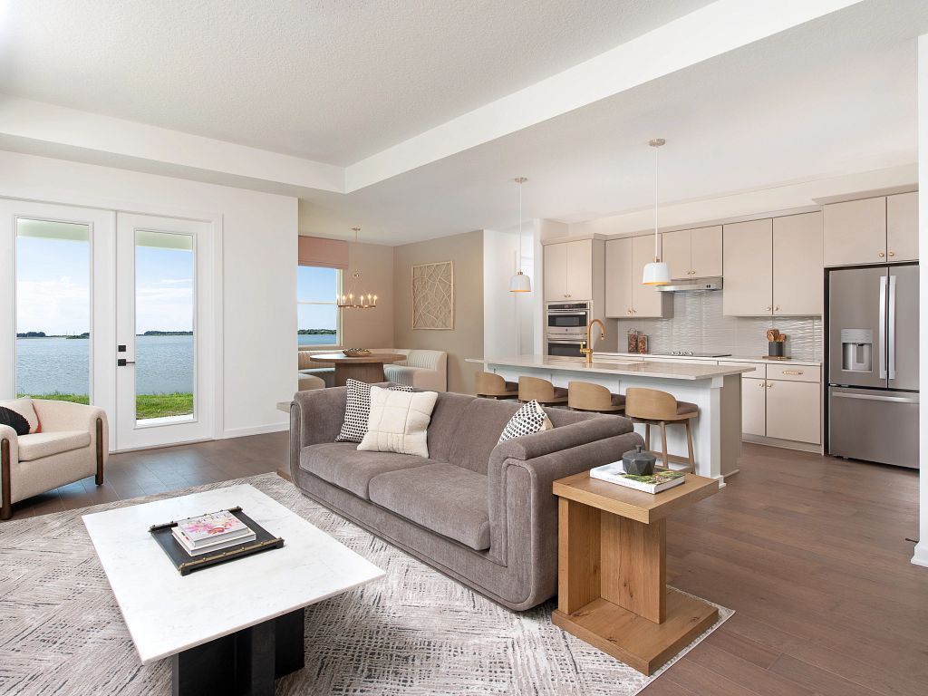 Lake Cawood Cove - Plant Interior Image 5