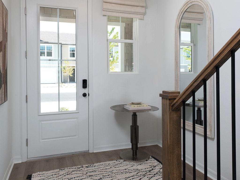 Catamaran Cove - Surf Interior Image 3