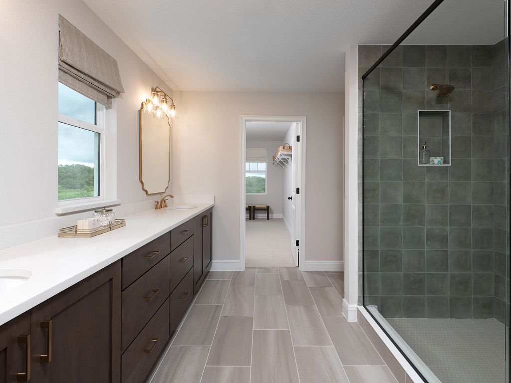 Catamaran Cove - Griffin Interior Image 9
